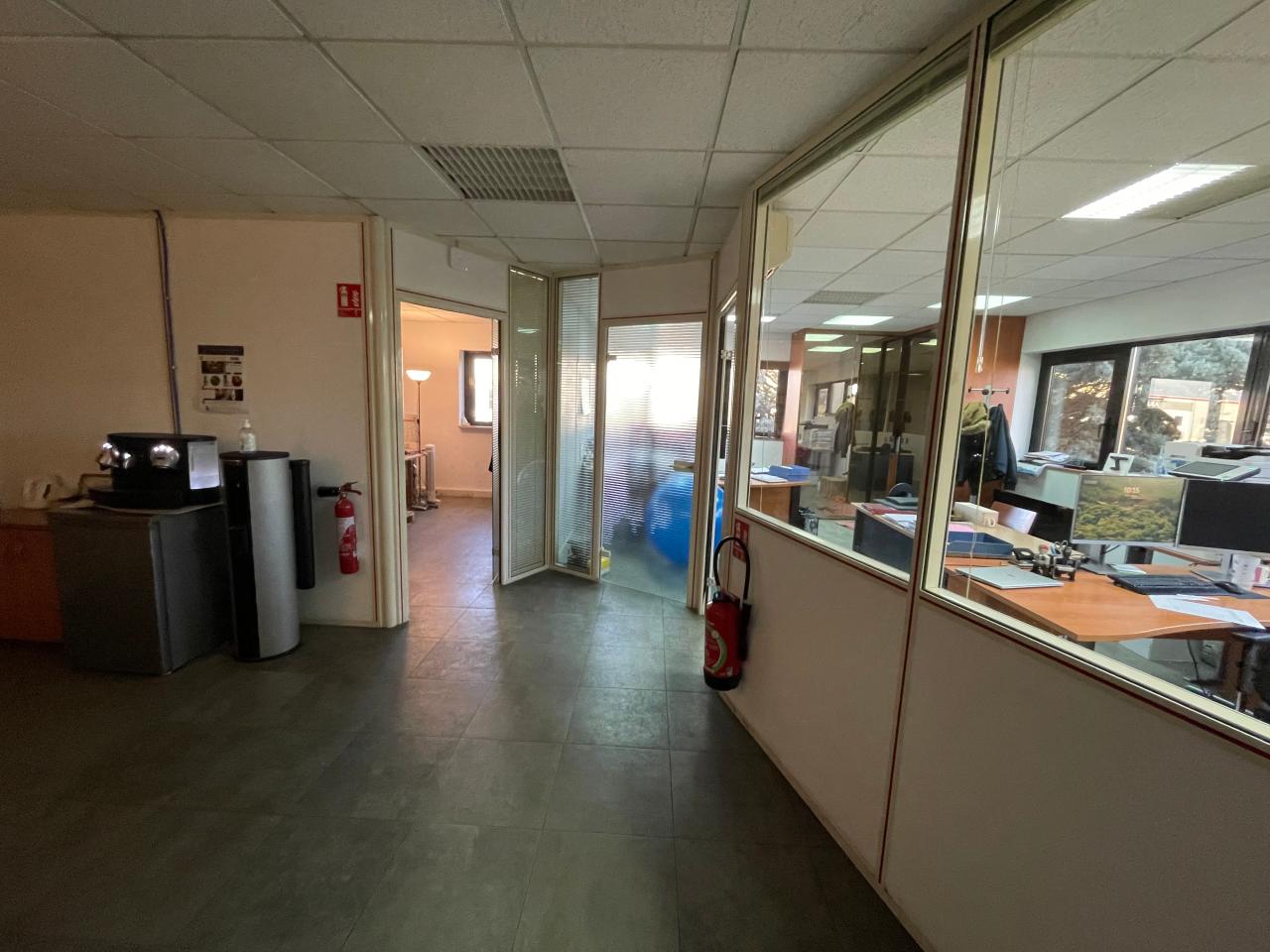 Local d'activité Genas 2000m² Location local d'activité Genas Rhône OLACT2529117 10